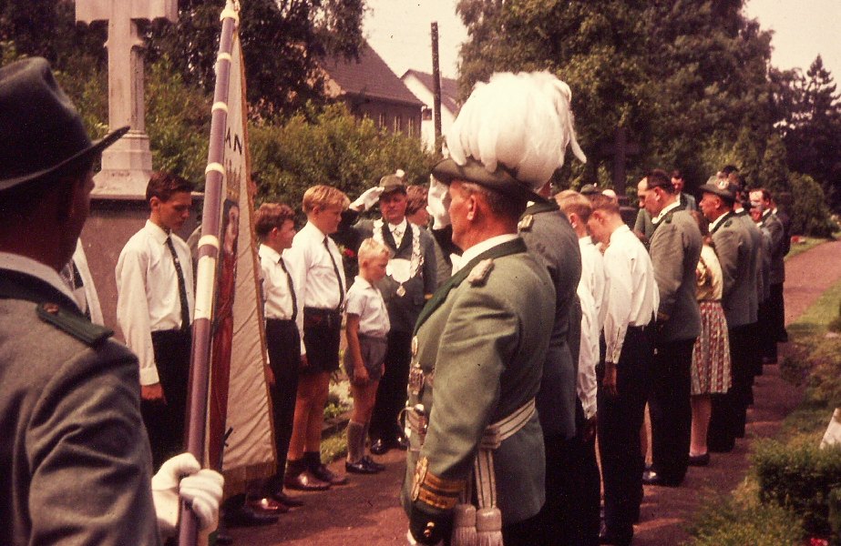 030.jpg